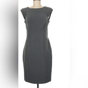 Elegant Gray Sleeveless Dress